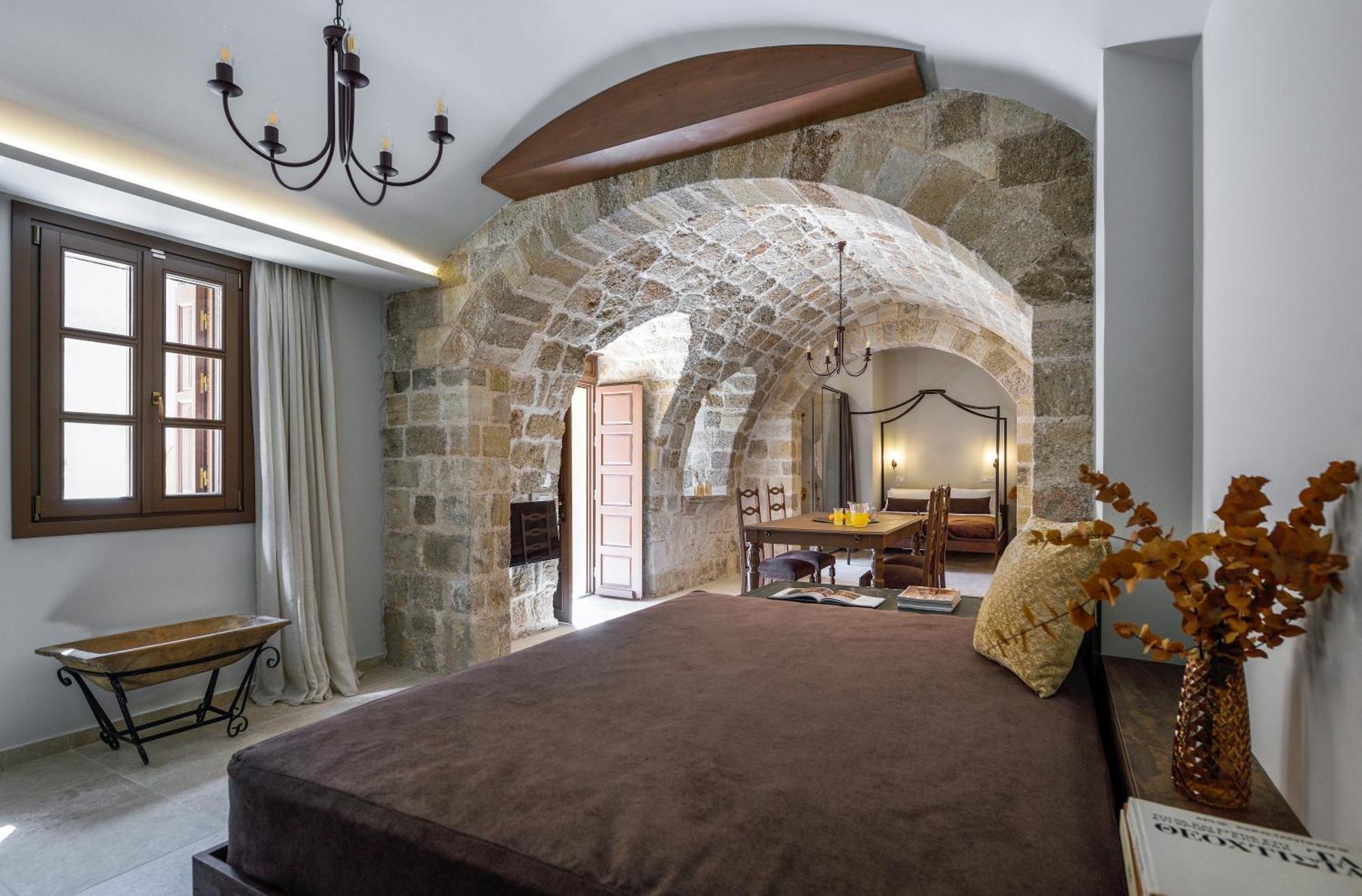 Spanish Knights Inn Rhodes City エクステリア 写真