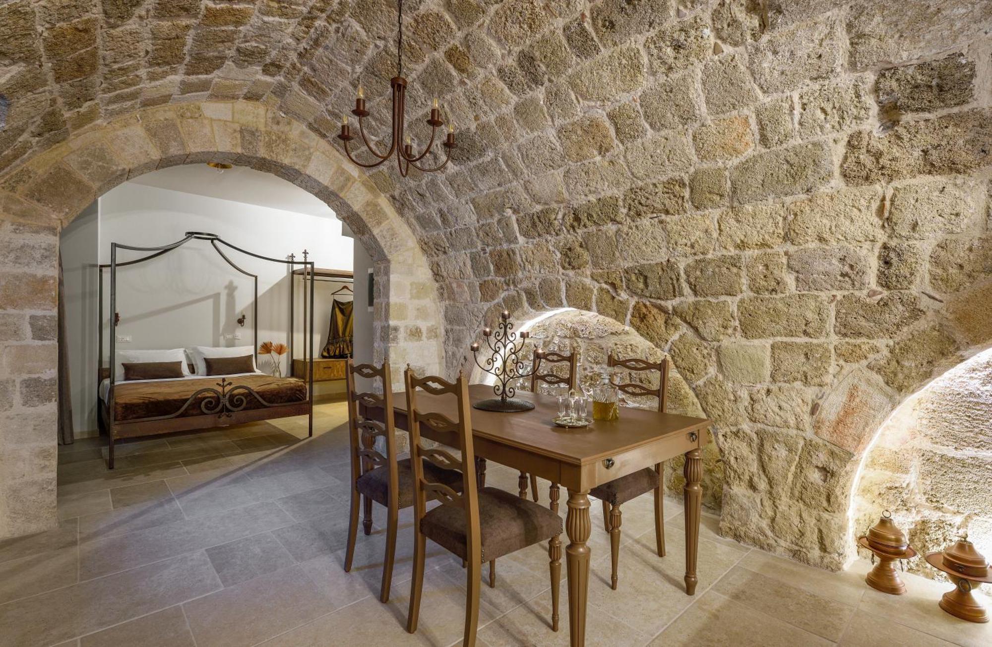 Spanish Knights Inn Rhodes City エクステリア 写真